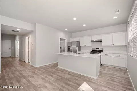 Kitchen - 1110 E Silver Pine Rd, Colbert, WA 99005 photo 2 of 6