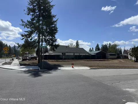 121 W Crestview Dr, Post Falls, ID 83854 photo 6