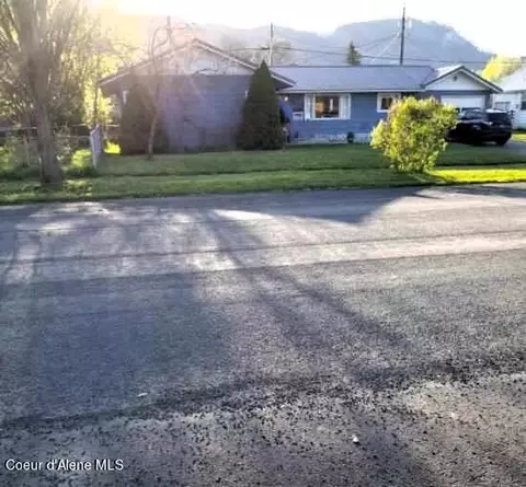 512 Idaho St, Kamiah, ID 83536