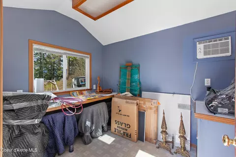 Bedroom - 17833 W Julia Dr, Hauser, ID 83854 photo 5 of 5