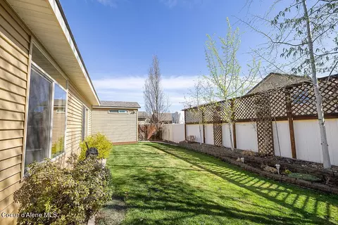 Exterior - 1797 E Dipper Loop, Post Falls, ID 83854 photo 10 of 11