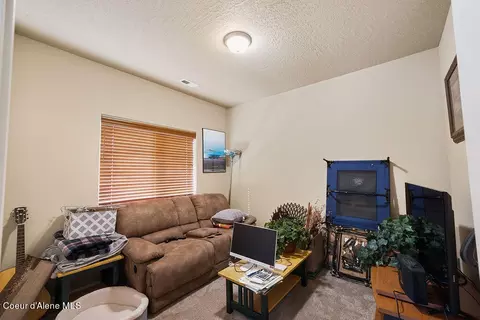 Living - 1797 E Dipper Loop, Post Falls, ID 83854 photo 1 of 4
