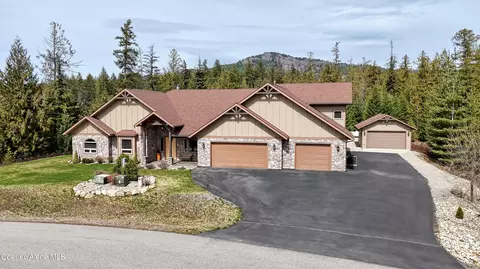 103 Clark Trl, Sagle, ID 83860