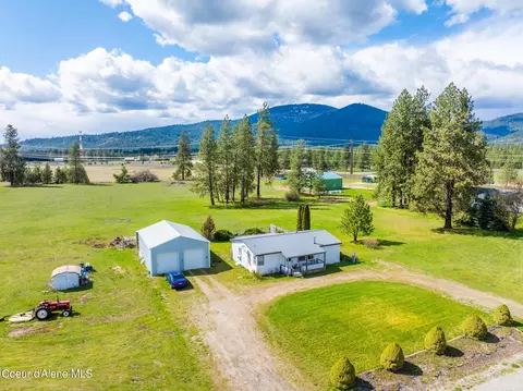 15843 N Singer Rd, Rathdrum, ID 83858