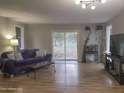 Living - 75 Mountain View Rd, Clark Fork, ID 83811 photo 1 of 1