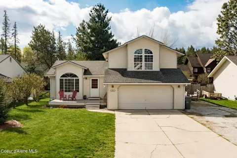 1807 Megan Ln, Sandpoint, ID 83864