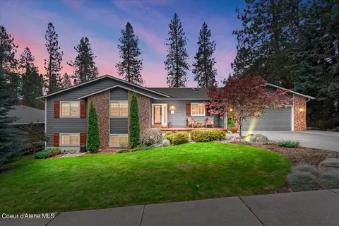 3693 W Fairway Dr, Coeur D'alene, ID 83815