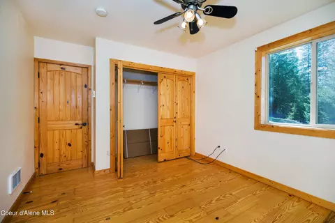 Bedroom - 273 Lowrey Ct, Clark Fork, ID 83811 photo 4 of 4