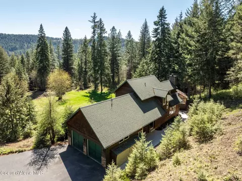 21564 S Lakeview Dr, Worley, ID 83876