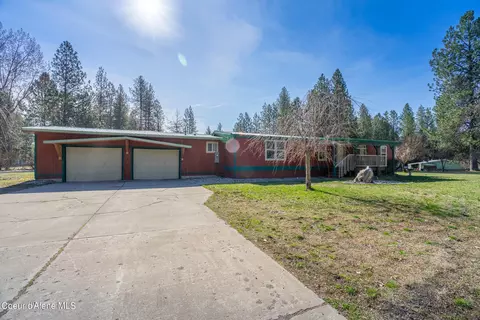 11702 N Sunrise Ct, Rathdrum, ID 83858