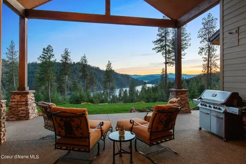 5271 E Gifted View Dr, Coeur D'alene, ID 83814