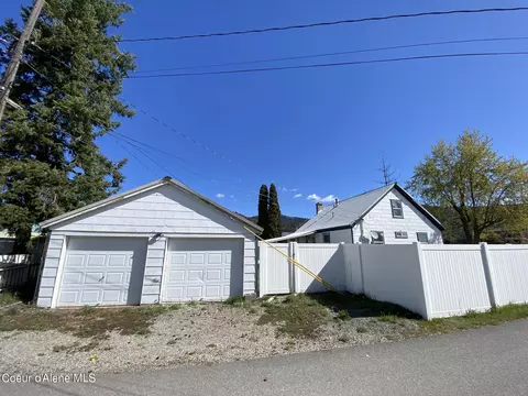 Exterior - 4 State St, Kellogg, ID 83837 photo 5 of 15