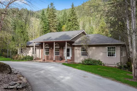 2639 E Dalton Ave, Dalton Gardens, ID 83815