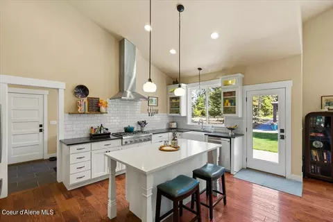 Kitchen - 11357 E Sims Ln, Athol, ID 83801 photo 1 of 5