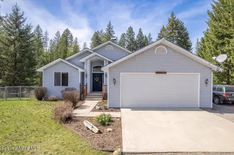 32629 N Priest River Dr, Spirit Lake, ID 83869