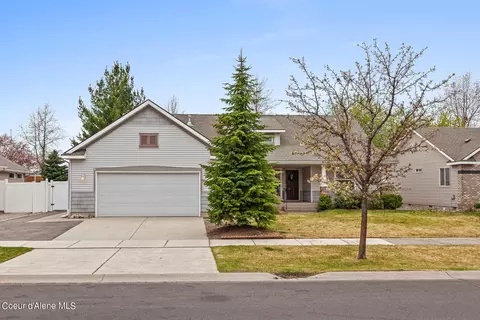1153 E Stoneybrook Loop, Post Falls, ID 83854 photo 3