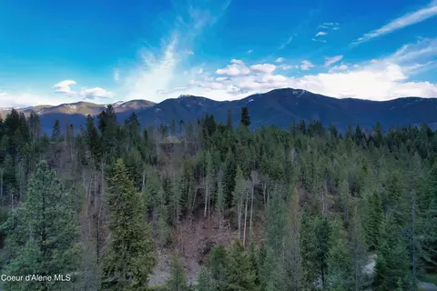1153 Parker Canyon Rd, Bonners Ferry, ID 83805