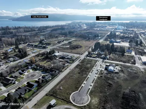 2311 Maverick Ct, Sandpoint, ID 83864