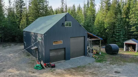 103 Deer Hollow Ln, Priest River, ID 83856