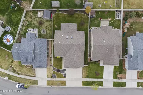 Floorplan - 4677 E Kit Fox Ln, Post Falls, ID 83854 photo 1 of 3