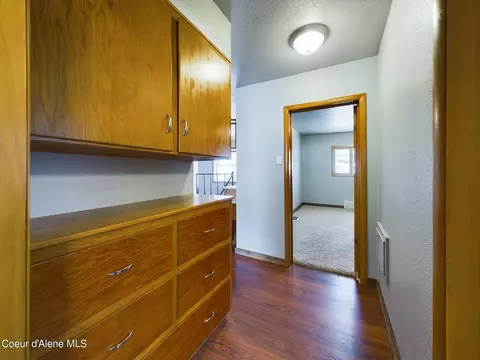 503 W Mullan Ave, Kellogg, ID 83837 photo 11