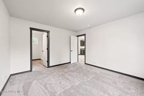 Bedroom - 300 Rio Vista St, Osburn, ID 83849 photo 2 of 3