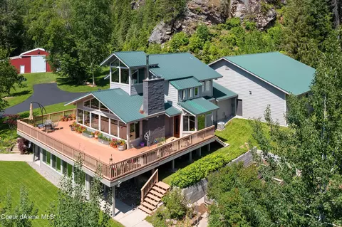 631 White Mountain Rd, Sandpoint, ID 83864