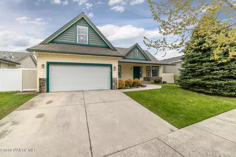 3621 E White Sands Ln, Post Falls, ID 83854