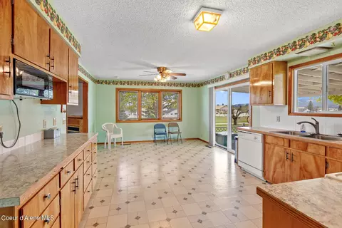 1138 E 16th Ave, Post Falls, ID 83854 photo 7