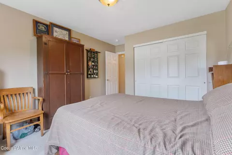 Bedroom - 701 E Kokanee Dr, Post Falls, ID 83854 photo 5 of 7