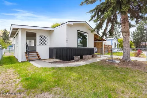 1897 W Windsor Ave, Coeur D'alene, ID 83815