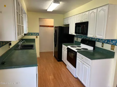 Kitchen - 509 E 1st Ave, Post Falls, ID 83854 photo 4 of 5