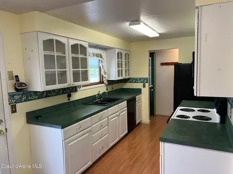 Kitchen - 509 E 1st Ave, Post Falls, ID 83854 photo 3 of 5