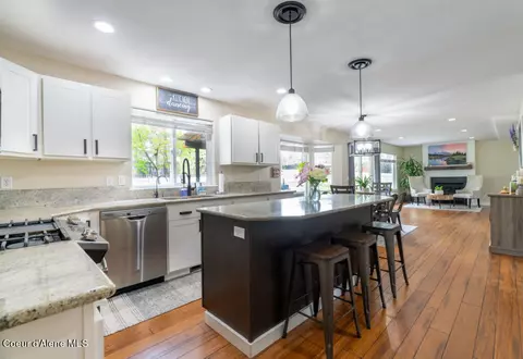 Kitchen - 5003 E Shore Cv, Post Falls, ID 83854 photo 2 of 3