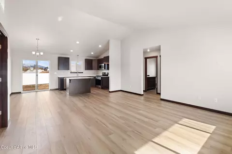 Living - 2653 E Cinder Ave, Post Falls, ID 83854 photo 1 of 4