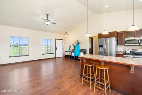 2786 E Remington Rd, Athol, ID 83801 photo 9