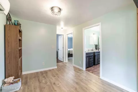 Entry Way - 434 B St, Plummer, ID 83851 photo 3 of 3