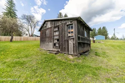 Exterior - 434 B St, Plummer, ID 83851 photo 7 of 12