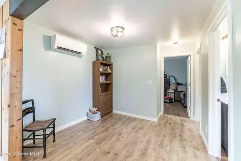Entry Way - 434 B St, Plummer, ID 83851 photo 2 of 3