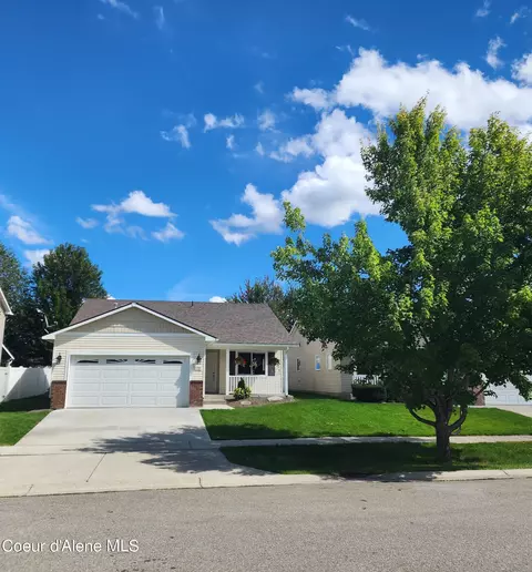7388 N Bedford Ln, Coeur D'alene, ID 83815