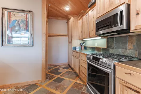 400 Parallel Run Apt Unit UNIT 202, Sandpoint, ID 83864 photo 8