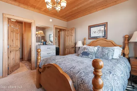 400 Parallel Run Apt Unit UNIT 202, Sandpoint, ID 83864 photo 17
