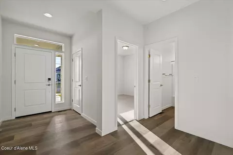 Entry Way - 1109 E Blair Ave, Post Falls, ID 83854 photo 2 of 2
