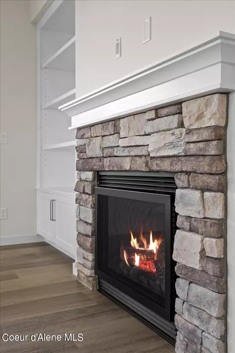 Living - 1109 E Blair Ave, Post Falls, ID 83854 photo 3 of 4
