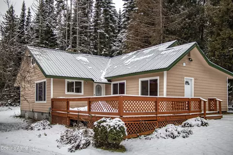 120 Sherwoods Rd, Sagle, ID 83860
