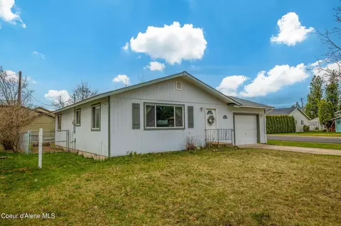 Exterior - 2113 N Walnut St, Post Falls, ID 83854 photo 2 of 8