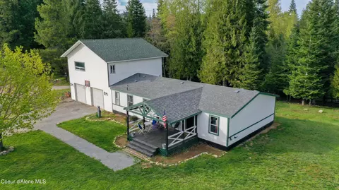 189 Summer Rd, Priest River, ID 83856