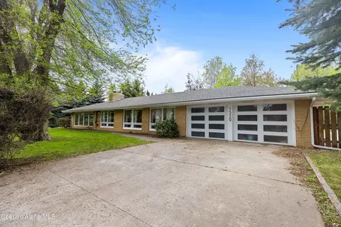 1529 E Burnham Ave, Hayden, ID 83835 photo 1