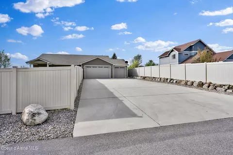 Exterior - 3013 N Durrow Loop, Post Falls, ID 83854 photo 5 of 13