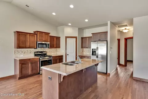 Kitchen - 3013 N Durrow Loop, Post Falls, ID 83854 photo 1 of 4